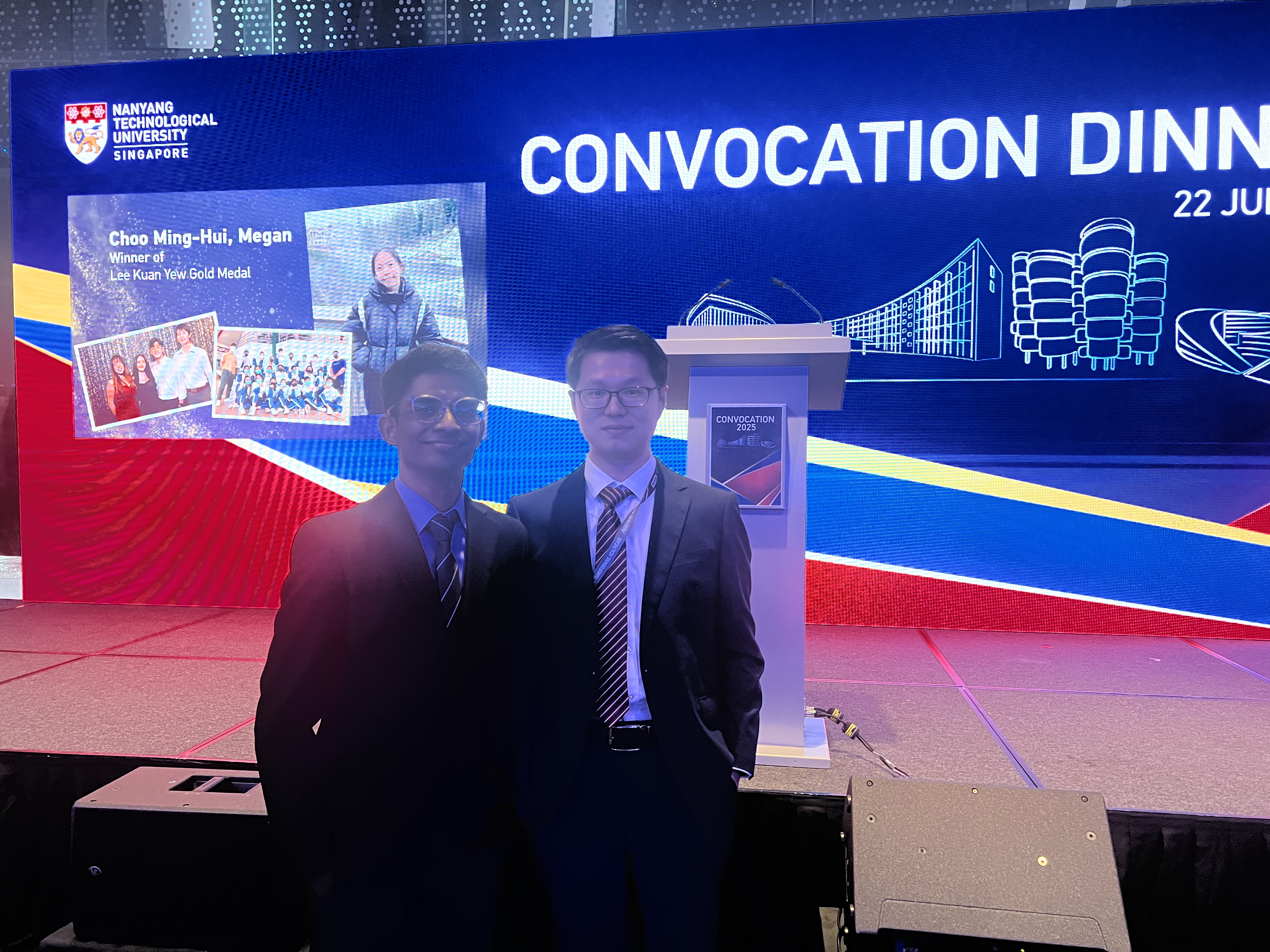 2025/7/22 Sundara received the Koh Boon Hwee Scholars Award
